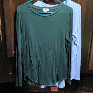 Hunter green lightweight Old Navy long sleeve size large
